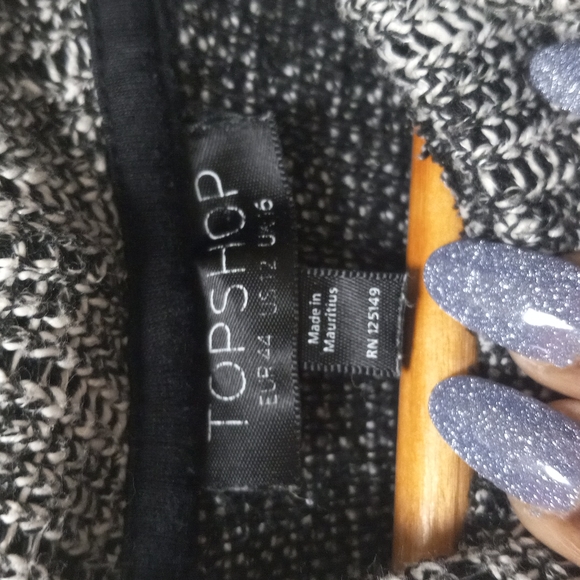 Topshop Sweater - Picture 2 of 3